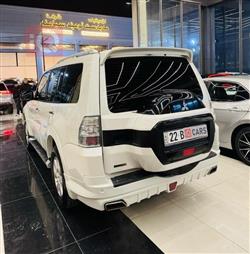 ميتسوبيشي باجيرو